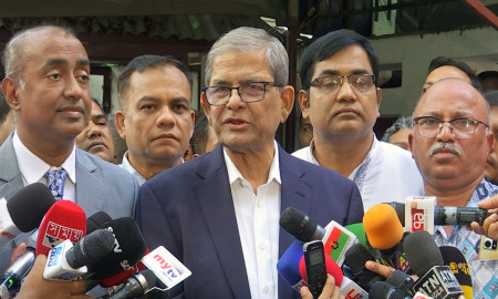 Mirza Fakhrul suddenly falls sick