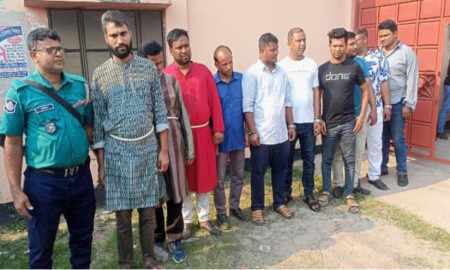 চাঁদা দাবির পরে যুবদল-ছাত্রদলের ১০ নেতা-কর্মী আটক