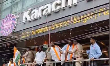 ভারতে ‘করাচি’ বেকারি ভাঙচুর, নাম পরিবর্তনের দাবি