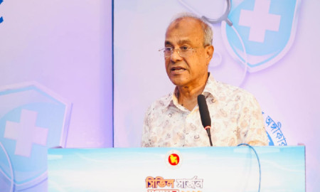 ভবনকেন্দ্রিক বেসরকারি মেডিকেল কলেজ বন্ধের আহ্বান স্বরাষ্ট্র উপদেষ্টার