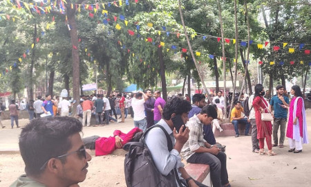 সাম্য হত্যার প্রতিবাদে ঢাবিতে জড়ো হচ্ছেন ছাত্রদলের নেতা-কর্মীরা