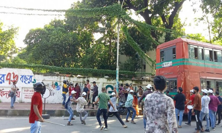 জুলাই আন্দোলনে ঢাবিতে সহিংসতায় জড়িতদের বিষয়ে তথ্য আহ্বান কর্তৃপক্ষের