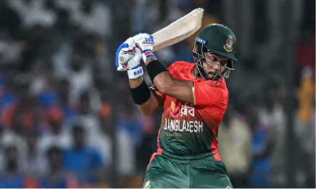 ছক্কায় ছক্কায় ইমনের সেঞ্চুরি, অনন্য রেকর্ড