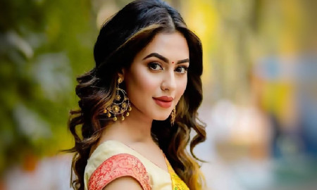কারাগারে-থেকে-অসুস্থ-হয়ে-পড়লেন-নুসরাত-ফারিয়া-জানালেন-ফেসবুক-স্ট্যাটাসে
