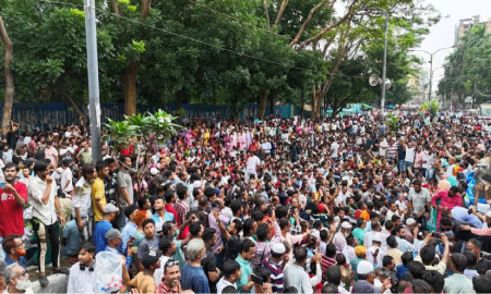 শিক্ষকদের সচিবালয় অভিমুখে লংমার্চ কাল