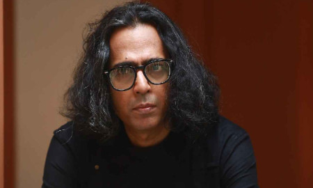 শিল্পী বাপ্পা মজুমদারের বাসায় অগ্নিকাণ্ড, অল্পের জন্য রক্ষা পেলেন সপরিবারে