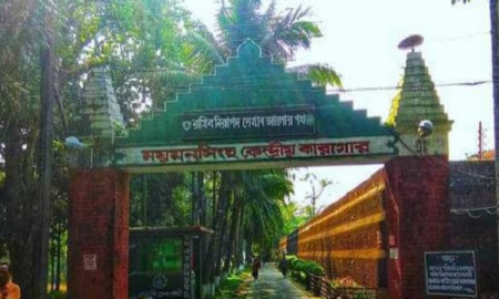 কারাগারে সিঁড়ির রেলিং থেকে পড়ে গিয়ে আসামির মৃত্যু