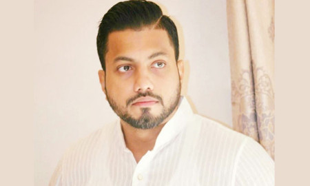 ৩ উপদেষ্টা ‘অনিরপেক্ষ এবং বিপজ্জনক’, তাদের পদত্যাগ দাবি ইশরাকের