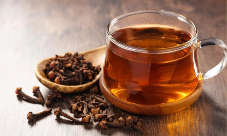 প্রাকৃতিক অ্যান্টিসেপটিক ও হজমের জাদু লবঙ্গ চা