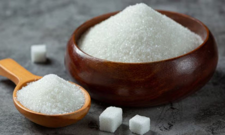 যত চিনি তত বিপদ: দিনে কতটুকু চিনি খাওয়া ঠিক?