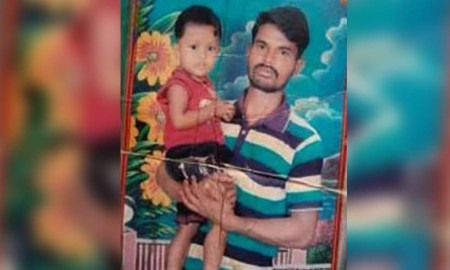 ‘আব্বায় আল্লাহর কাছে চইলা গেছে, আর ফিরা আসফিনা’