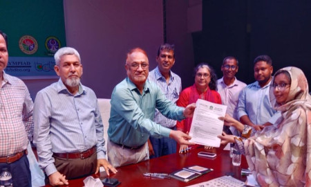 সিকৃবিতে স্নাতক প্রথম বর্ষে স্বশরীরে ভর্তি কার্যক্রম শুরু 