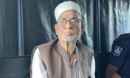 বিকেলে আটক, রাতেই ছাড়া হলো সাবেক ভূমিমন্ত্রী হীরাকে