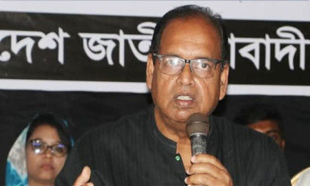 নির্বাচনের তারিখ ঘোষণা করুন, না হলে আমরাই দিয়ে দেব: দুদু