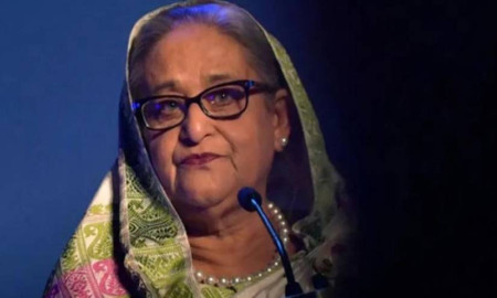 শেখ হাসিনাসহ ৩ জনের বিরুদ্ধে ট্রাইব্যুনালে আনুষ্ঠানিক অভিযোগ দাখিল