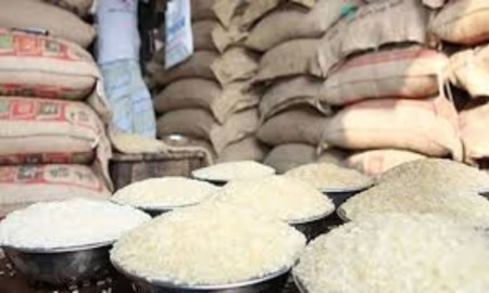 যশোরে প্রায় সাড়ে ৩ লাখ ভিজিএফ কার্ডে চাল পাচ্ছে দুস্থরা