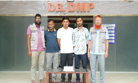 রাজধানীতে লাখ টাকার জাল নোটসহ গ্রেপ্তার ৩