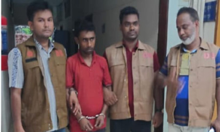 পিরোজপুরে ইয়াবাসহ মাদক ব্যবসায়ী গ্রেপ্তার