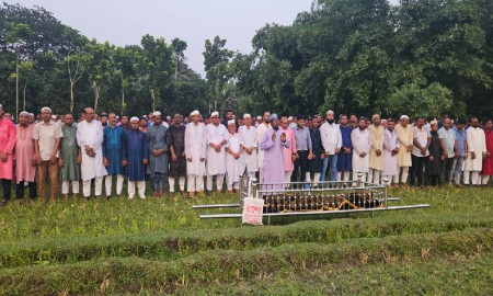 বোমা হামলায় নিহত সেই বিএনপি নেতার জানাজা সম্পন্ন