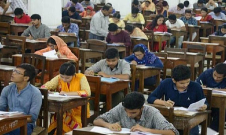 ‘৩ সংস্থায় ক্লিয়ার, একটিতেই আটকা ভবিষ্যৎ’, তরুণ বললেন— স্বপ্ন এখন সত্যি, তবুও ঈদে বাড়ি যাওয়ার সাহস হলো না