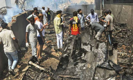 দশ মিনিট দেরিই বাঁচিয়ে দিল ভূমির জীবন