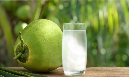 প্রচণ্ড গরমে শরীর ঠান্ডা রাখে যেসব খাবার