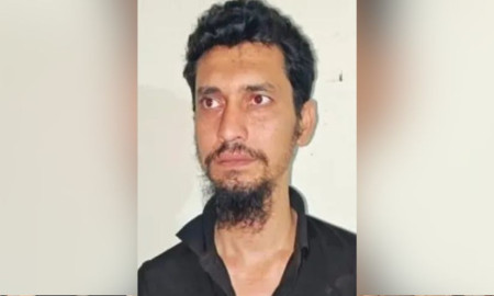 দেশীয় রিভলভার ও অস্ত্র তৈরির সরঞ্জামসহ যুবক আটক