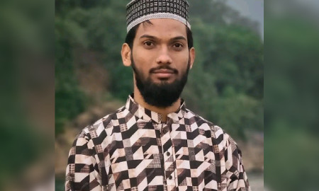 চাঁদাবাজির প্রতিবাদে তা’মীরুল মিল্লাতের শিক্ষার্থীকে মারধর, বিএনপি নেতাকর্মীদের বিরুদ্ধে অভিযোগ