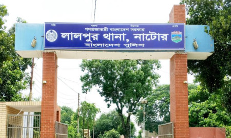 নাটোরে সাত বছরের শিশুকে ধর্ষণচেষ্টার অভিযোগ