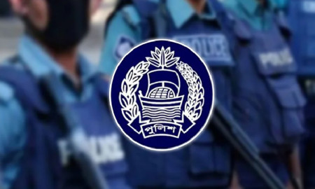 একযোগে ৮ পুলিশ কর্মকর্তাকে বদলি
