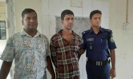 গাঁজা-ইয়াবাসহ মাদক কারবারি গ্রেপ্তার