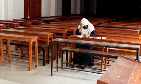 এইচএসসি পরীক্ষার্থী বললেন ‘আমি করোনা পজিটিভ’, আলাদা কক্ষে পরীক্ষাগ্রহণ