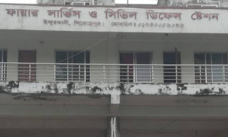 ইন্দুরকানী ফায়ার সার্ভিসের নামফলকে অচল নম্বর, জরুরি মুহূর্তে বিভ্রাট