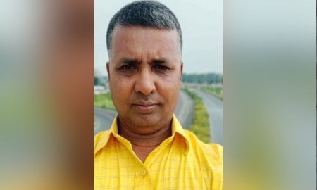 প্রাইভেটকারের ধাক্কায় স্কুল শিক্ষক নিহত