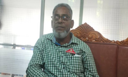 ভারতে পালানোর সময় বেনাপোলে আওয়ামী লীগ নেতা গ্রেপ্তার