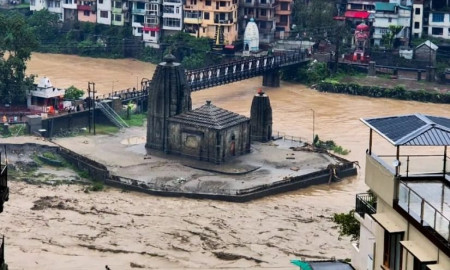 ভয়াবহ দুর্যোগের কবলে ভারত