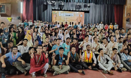 ঢাকা কলেজে দুই দিনব্যাপী জাতীয় বিতর্ক প্রতিযোগিতা অনুষ্ঠিত 