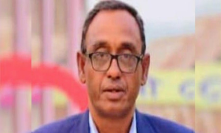 অধ্যক্ষের রুমে ভাঙচুর ও চুরির অভিযোগে শিক্ষক কারাগারে
