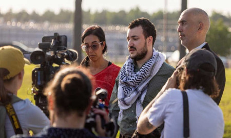 ট্রাম্পের বিরুদ্ধে ২ কোটি ডলারের মামলা ফিলিস্তিনি অ্যাকটিভিস্টের