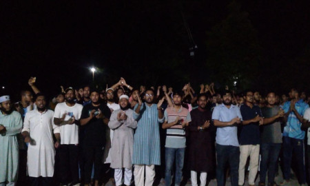 পাথর মেরে ব্যবসায়ীকে হত্যার প্রতিবাদে ইবিতে বিক্ষোভ