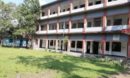 ৭ শিক্ষকের ১১ শিক্ষার্থী, পাস করেছে ১ জন