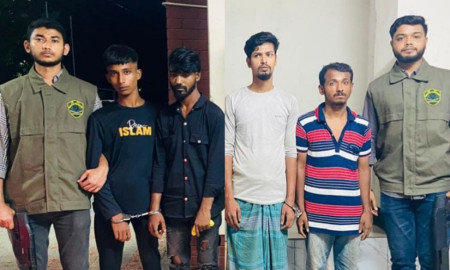 মোহাম্মদপুরে ‘পানি রুবেল গ্যাংয়ের ৫ সক্রিয় সদস্য গ্রেফতার