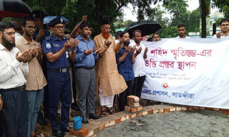 সাতক্ষীরায় ‘জুলাই শহীদ স্মৃতিস্তম্ভ’-এর ভিত্তিপ্রস্তর স্থাপন