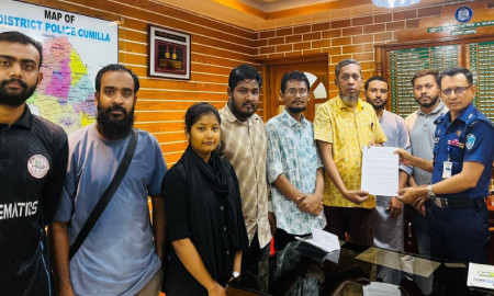 ছিনতাই ও হামলার প্রতিবাদে কুবি শিক্ষার্থীদের বিক্ষোভ, প্রশাসনের কাছে চার দফা দাবি
