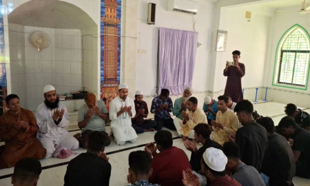 জুলাই আন্দোলনে শহীদদের স্মরণে শেরপুর কলেজ ছাত্রদলের দোয়া ও মিলাদ মাহফিল