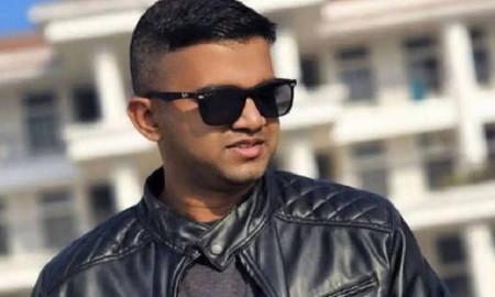 বিধ্বস্ত বিমানের পাইলট কে এই তৌকির?
