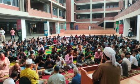 বিমান দুর্ঘটনায় নিহতদের স্মরণে এনইউবিতে দোয়া ও মোনাজাত