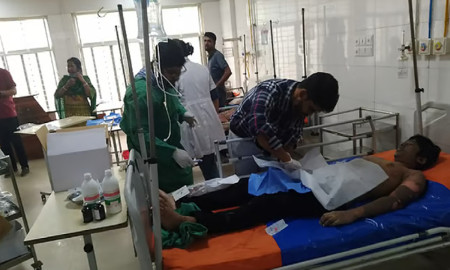 রাতেই আসছে সিঙ্গাপুরের চিকিৎসক দল