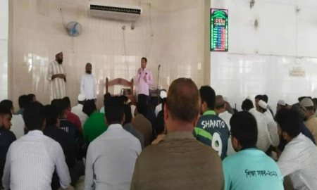 মাইলস্টোন স্কুলে বিমান বিধ্বস্তে নিহতদের স্মরণে যবিপ্রবিতে দোয়া মাহফিল