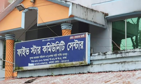 এক বিয়ের বরযাত্রী খেয়ে ফেলল আরেক বিয়ের খাবার